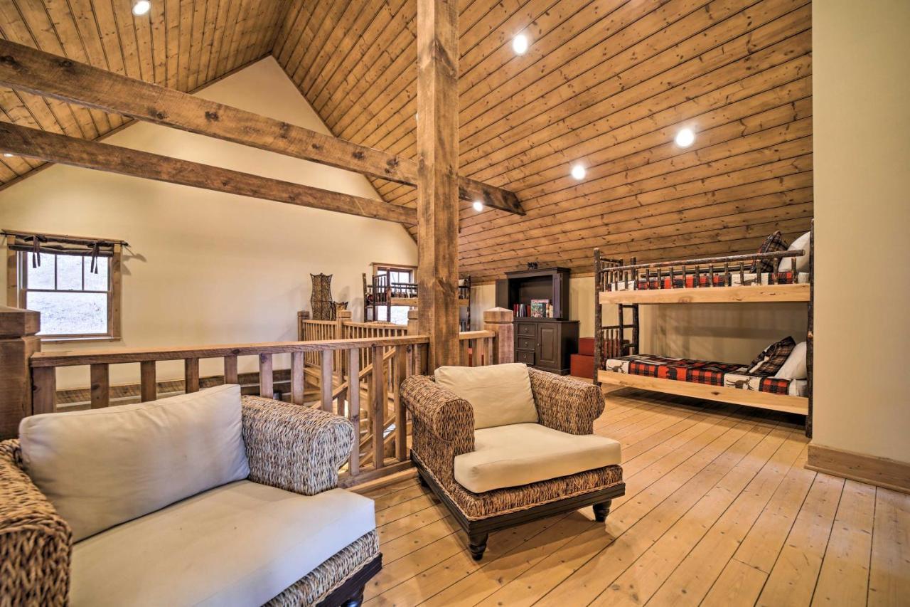 Luxury Cabin Rental In Franklin With Private Hot Tub Exterior foto