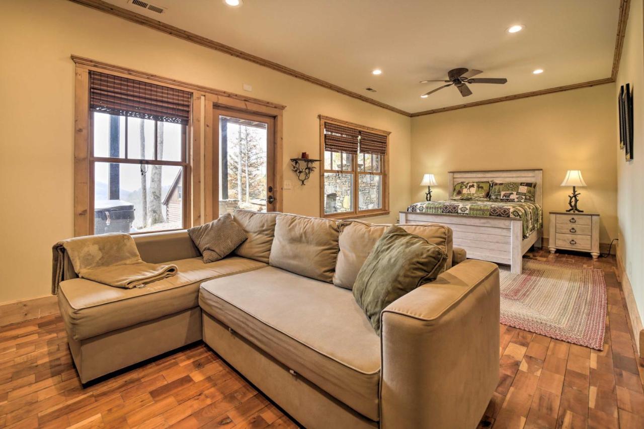 Luxury Cabin Rental In Franklin With Private Hot Tub Exterior foto