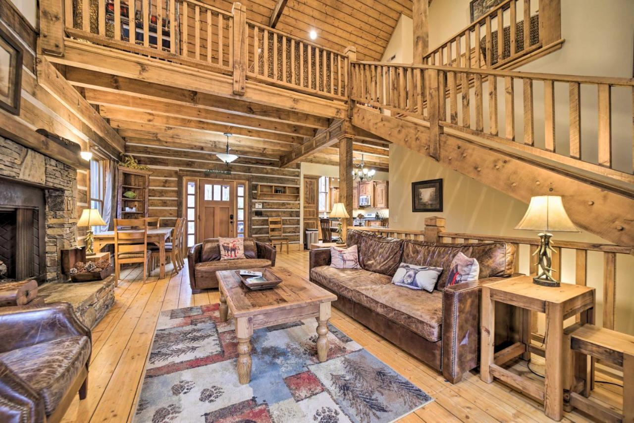 Luxury Cabin Rental In Franklin With Private Hot Tub Exterior foto
