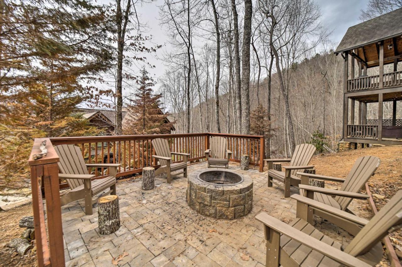 Luxury Cabin Rental In Franklin With Private Hot Tub Exterior foto